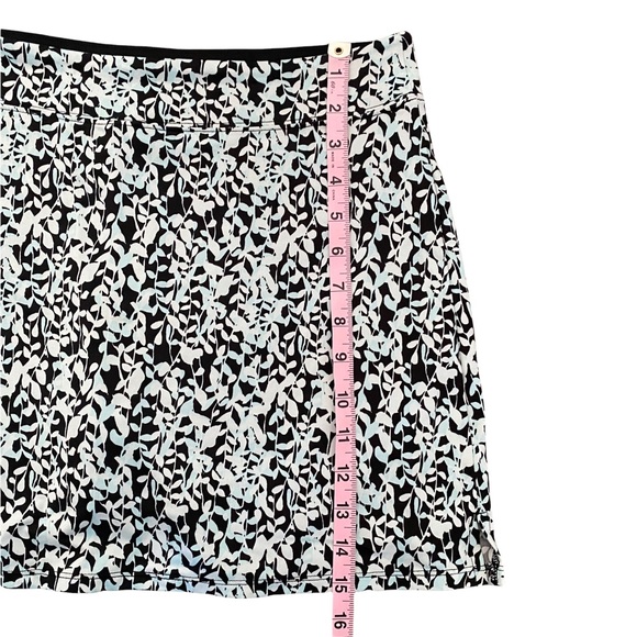Tranquility: Colorado Clothing Athletic Skort M - Picture 9 of 10
